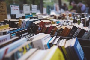 Bringen Sie Ihren Handel online. Egal ob Bücher oder Güter des täglichen Gebrauchs.